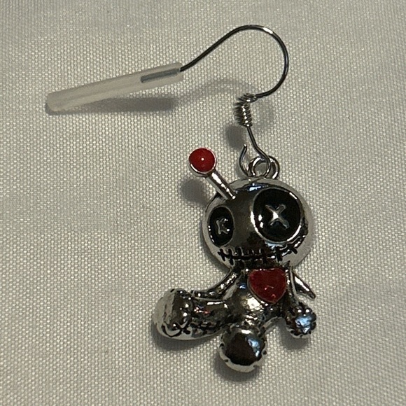 Dangle Voodoo Doll Earrings Silver W/ Red Heart Rhinestone Gothic Emo Punk Cute - Picture 5 of 10